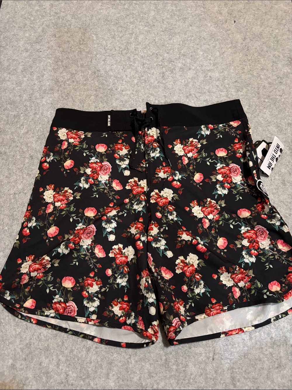 Into the AM Floral Shorts